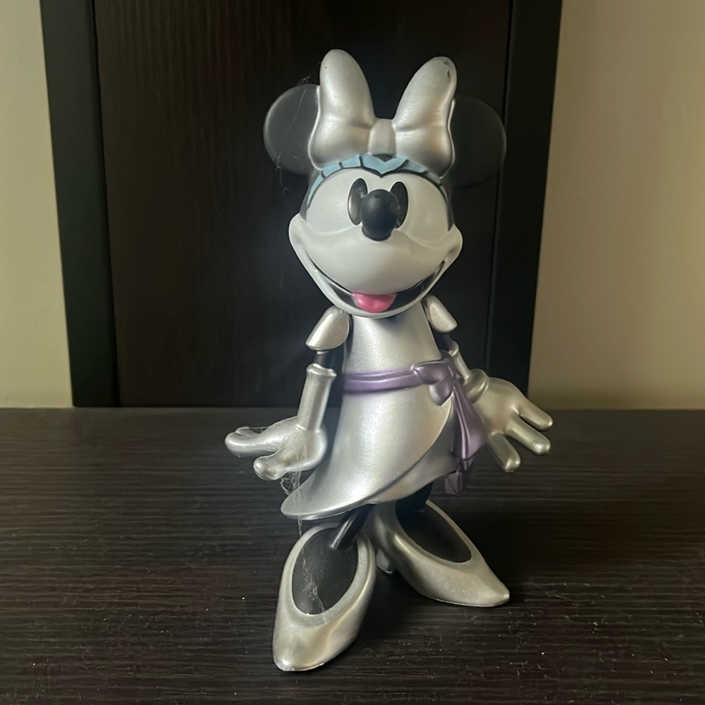 Disneyland Minnie
